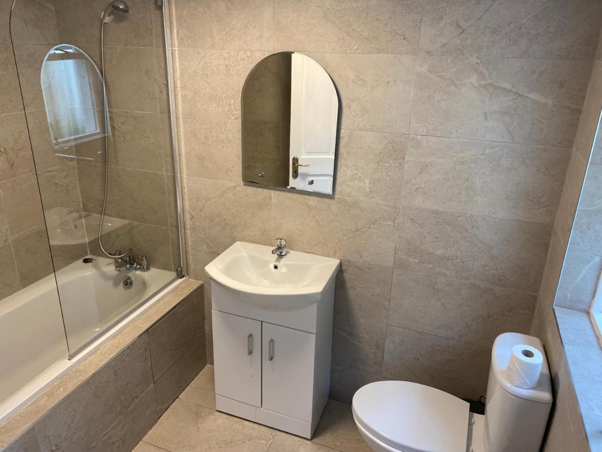 2 Bed Townhouse Eyre Square City Centre Galway Zewnętrze zdjęcie